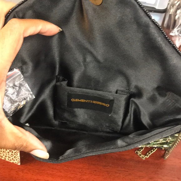 NWT ELEGANT SEQUINED SPARKLING CLUTCH - Picture 5 of 8